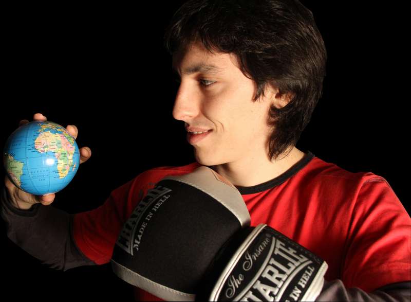 Entrevista a Aitor Eguzkiza